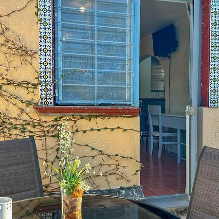 Suite Con Terraza En En El Corazon De Chapalita 11 Guadalajara Bagian luar foto